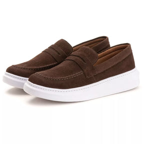 Tenis Masculino Casual em Couro Legitimo Camurça Slip On Sola Alta Confortavel Estilo 2023